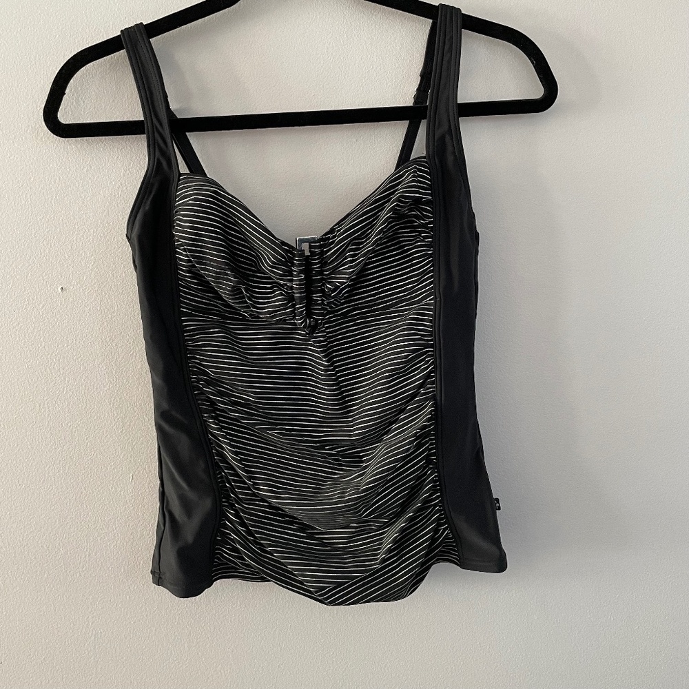la vie en Rose Tankini swimsuit black and Silver bottoms l, top M